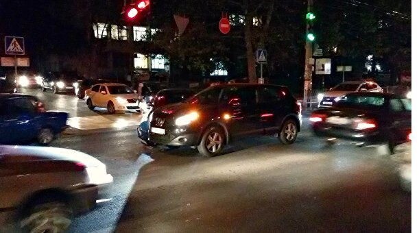 В Симферополе водитель ценой своей машины спас пешеходов 