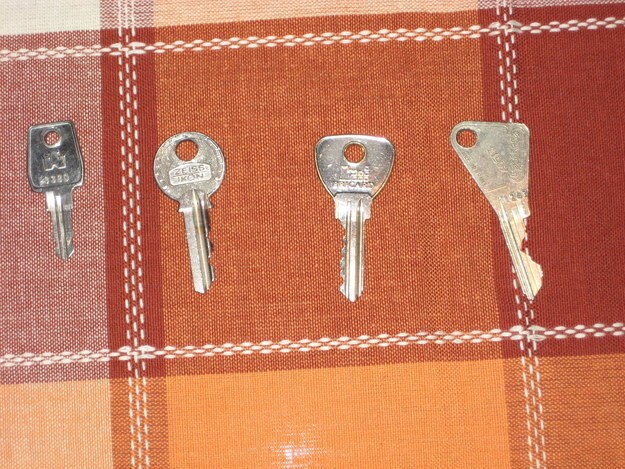Все ключи от дома, где вы не живёте уже 15 лет