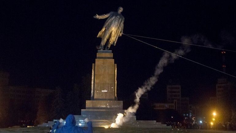 Ленин живее всех живых – страшный сон украинцев…