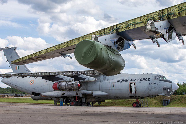 Авиаремонтный завод в Старой Руссе