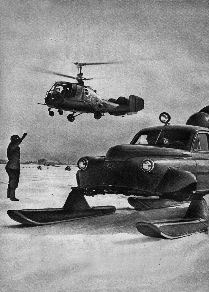 Советские аэросани Север-2 на Южном полюсе. Разработаны в КБ Камова на основе автомобиля Победа. 1959 год: