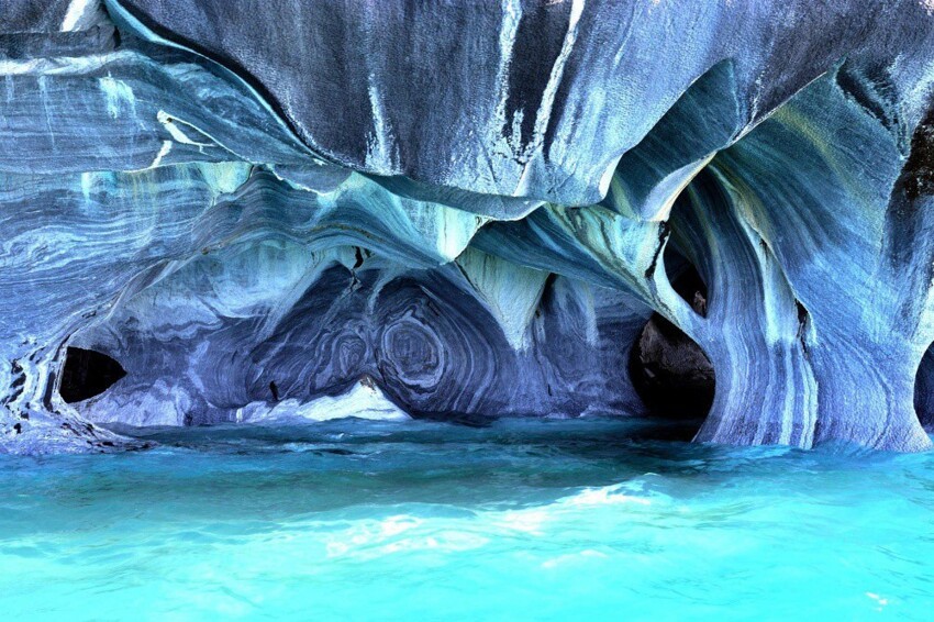 4. Пещера «Мраморный собор», Чили