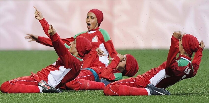 Восемь игроков женской сборной Ирана по футболу оказались мужчинами