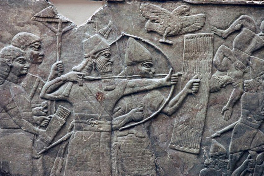 Ассирийский барельеф из Нимруда