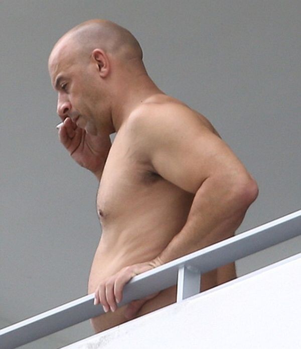 1. По ходу забухал мужик..