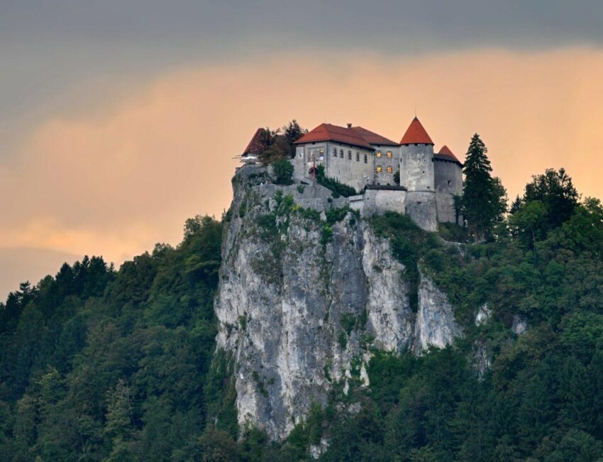Бледский замок, Словения