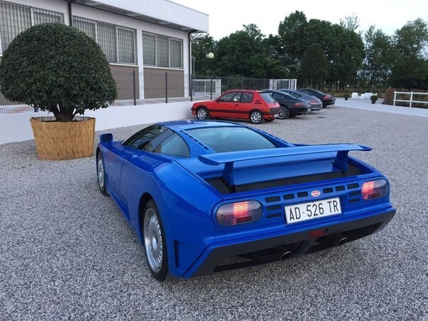 Редчайший Bugatti EB110 GT за $1,8 млн