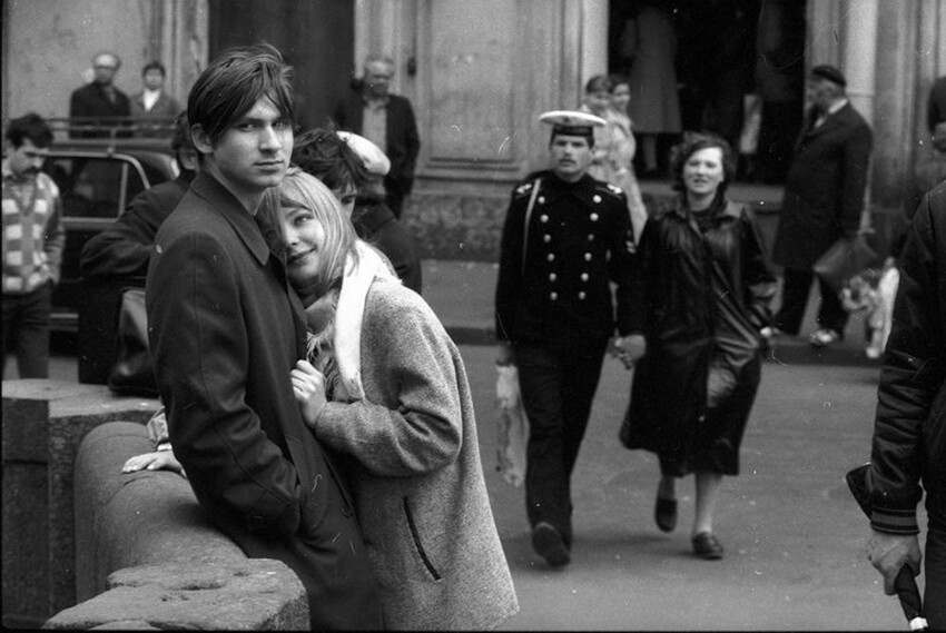 Молодая пара, Ленинград, 1983