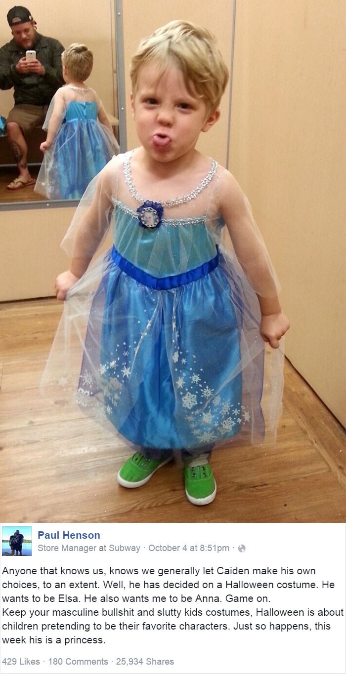 3-летний мальчик захотел быть принцессой Эльзой на Хэллоуин, и вот что его папа ответил на это