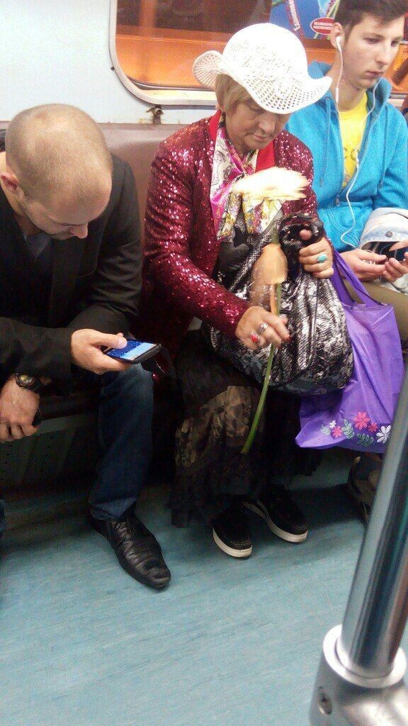 Странные люди, встречающиеся в Московском метро