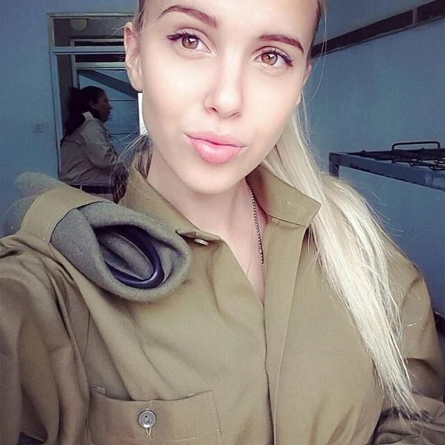 Мария Домарк — рядовой израильской армии