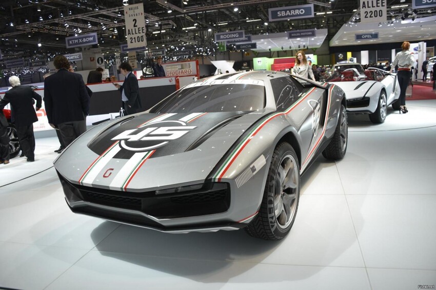 Italdesign Giugiaro Parcour GT 2013