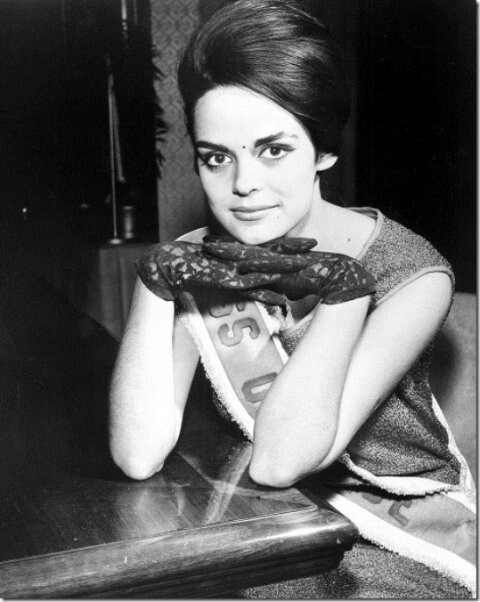 Коринна Тсопей (Греция) - Мисс Вселенная 1964
