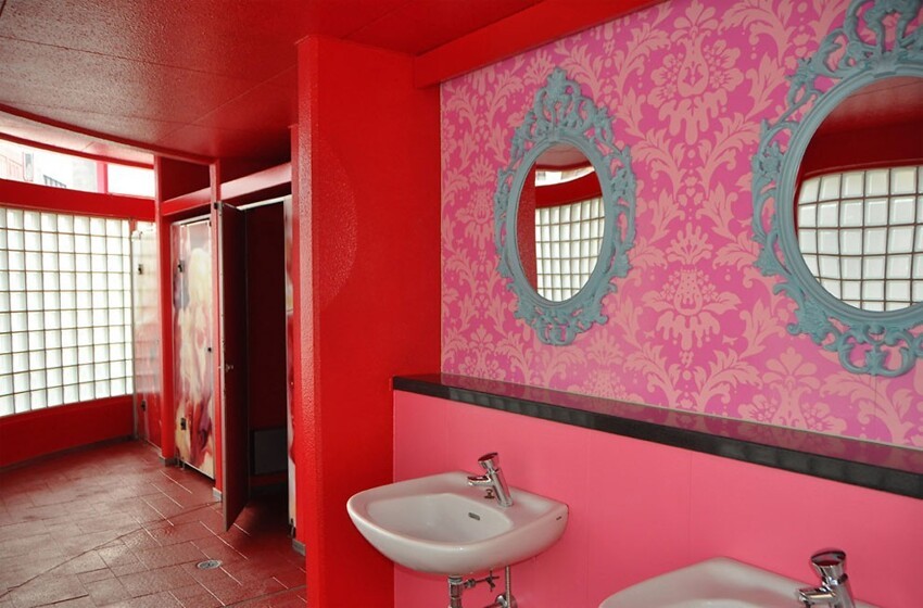 Креативный общественный туалет в Японии