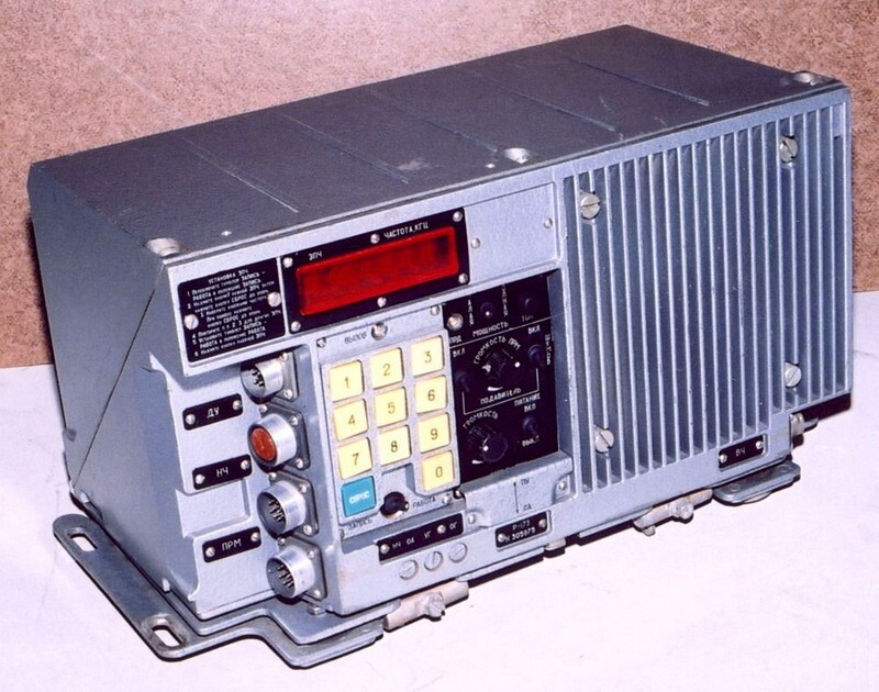 2. УКВ радиостанция Р-173 «Абзац».
