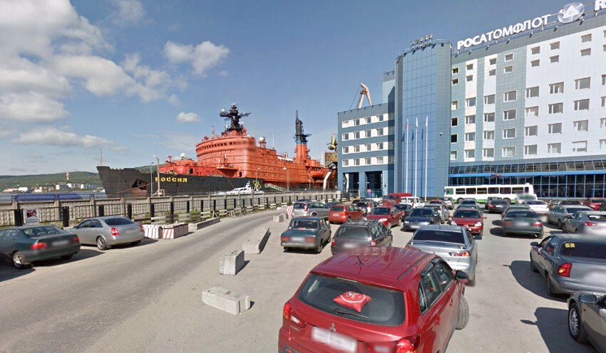 10. Конце пути в Мурманске. Дальше — на атомном ледоколе Россия. (Фото Google, Inc.):