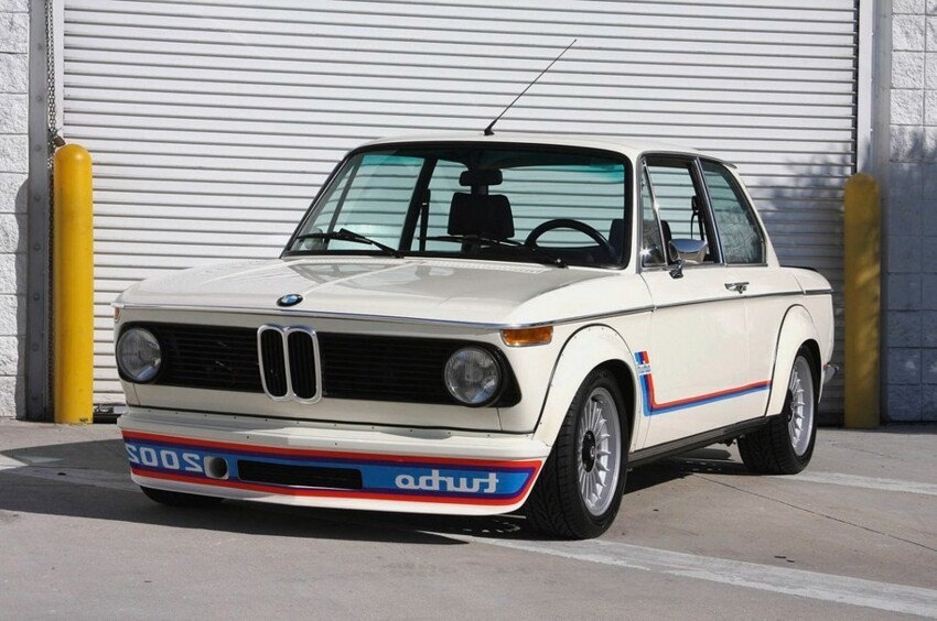 История BMW 2002 Turbo