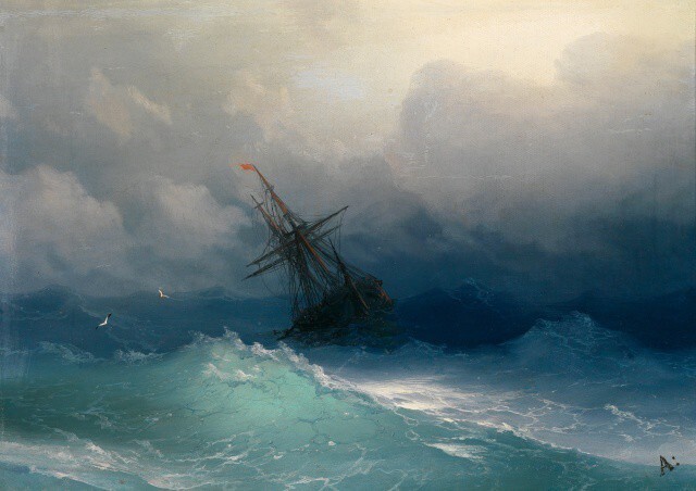 Если на всех картинах только море во всех его состояниях, корабли и иногда несколько бесперспективно сражающихся со стихией людишек, перед вами работы Ивана Айвазовского.