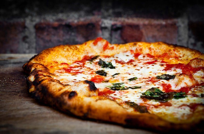 Настоящая итальянская пицца. Источник: Francesco Tonelli