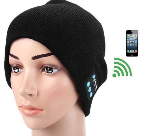 3. Bluetooth шапка - шапка со встроенными Bluetooth наушниками и микрофоном