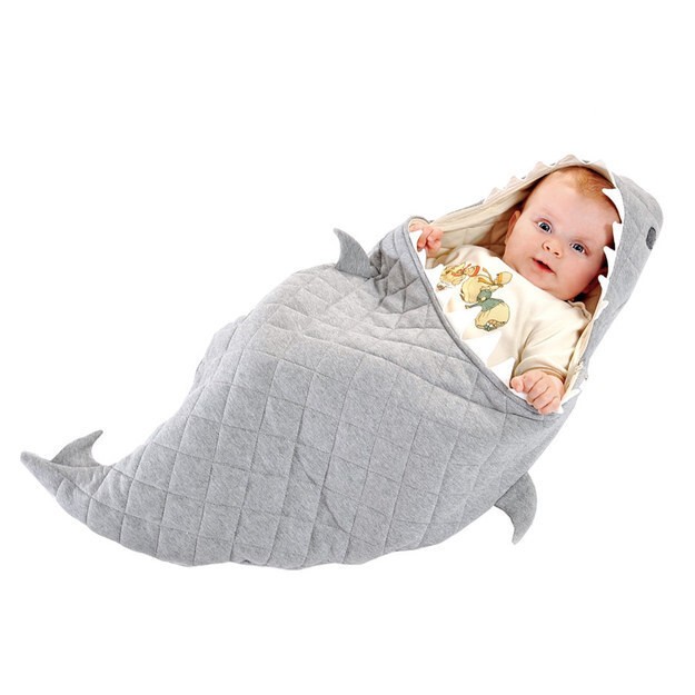 11. Очаровательная акула, которая сделает все для удобства вашего малыша