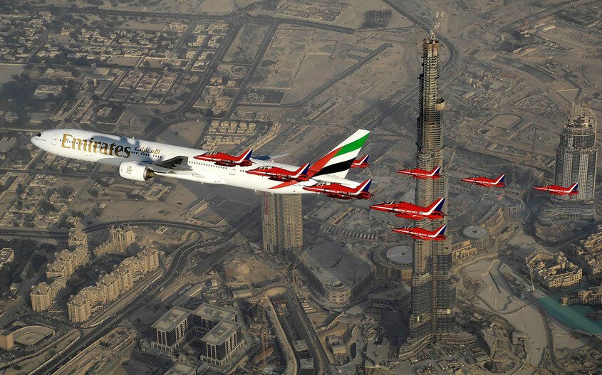 11. Пассажирский  boeing 777 авиакомпании Emirates