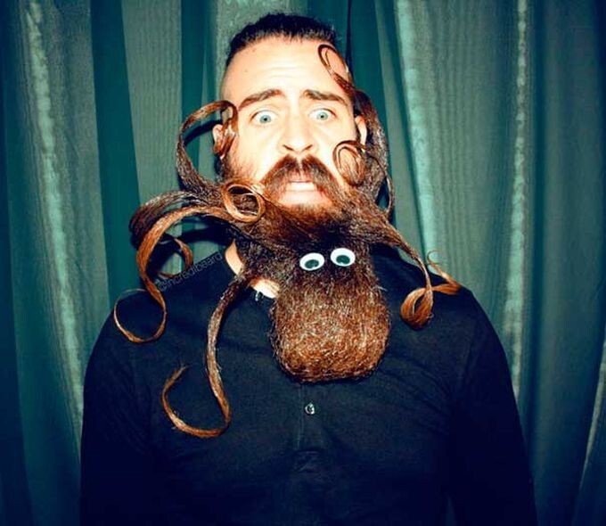 Mr. Incredibeard и его эпические скульптуры из бороды