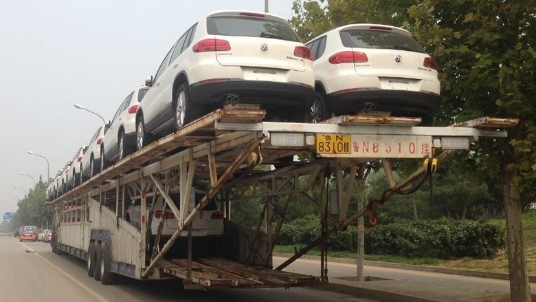 Автовоз рекордных размеров замечен в Китае