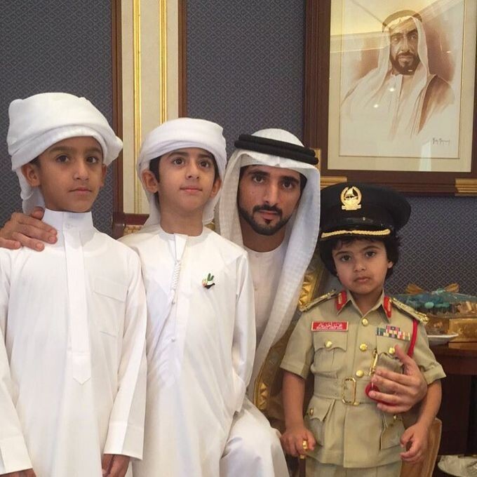 Персона в Instagram*: Поэт, спортсмен, наследный принц Дубая