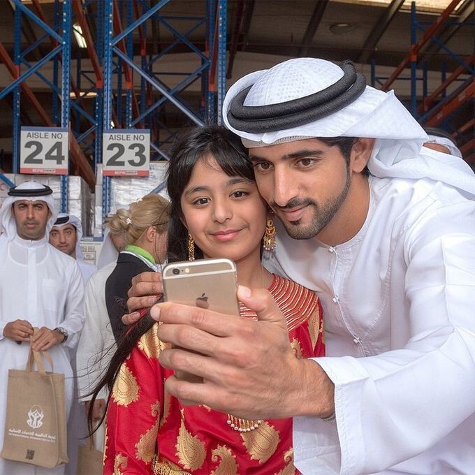 Персона в Instagram*: Поэт, спортсмен, наследный принц Дубая