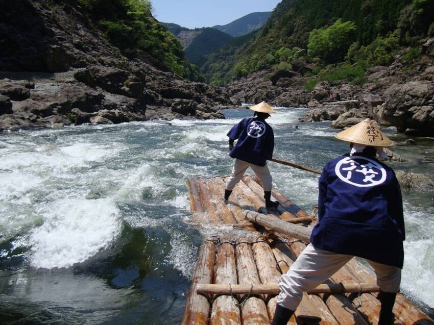 Японский рафтинг на кедровых плотах