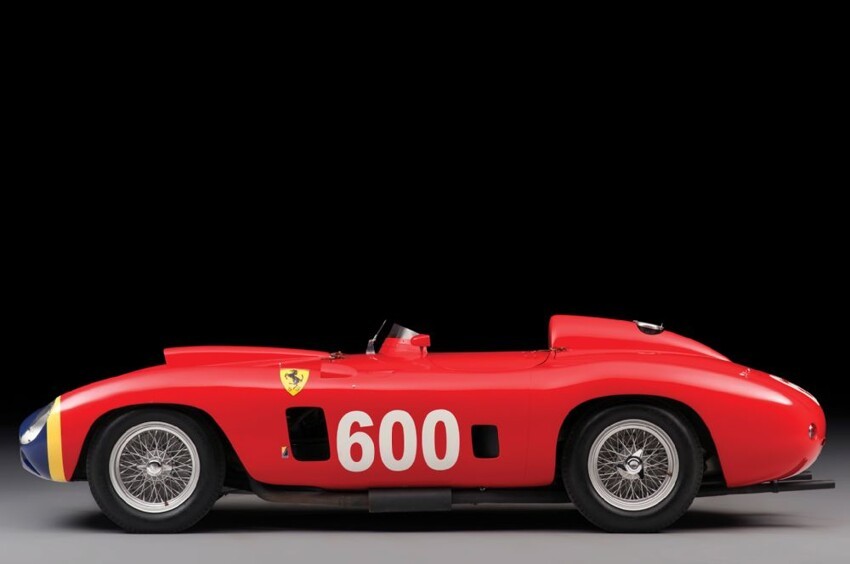 Гоночная Ferrari 1956 Хуана-Мануэля Фанхио уйдет с молотка