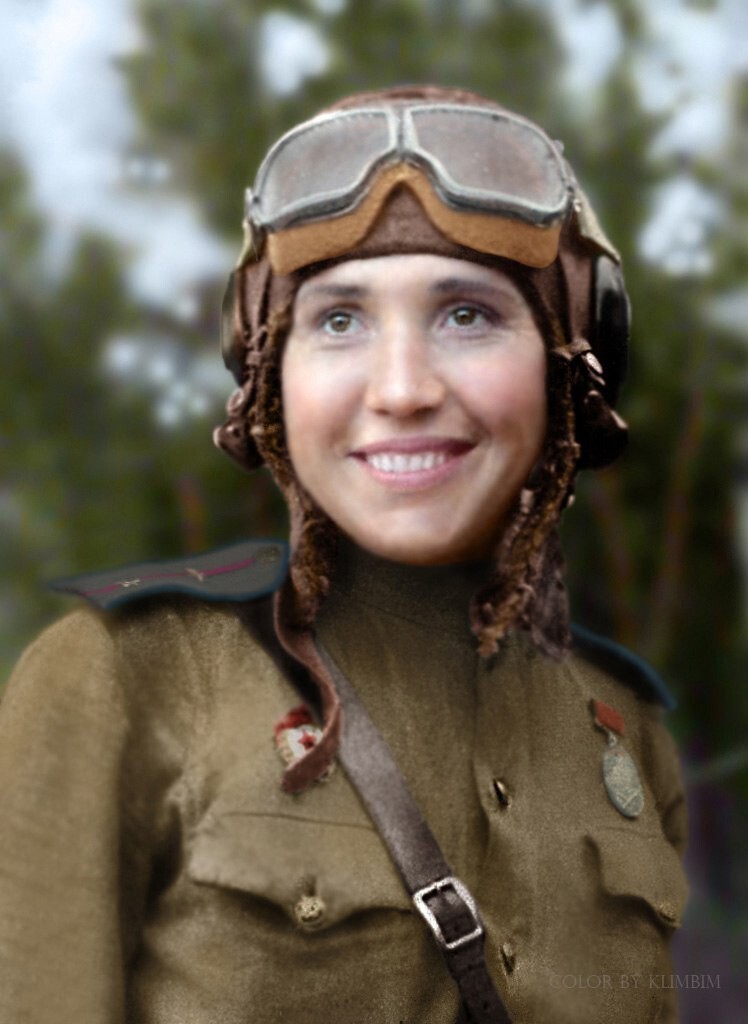 40. Антонина Лебедева (1916-1943), лётчик-истребитель