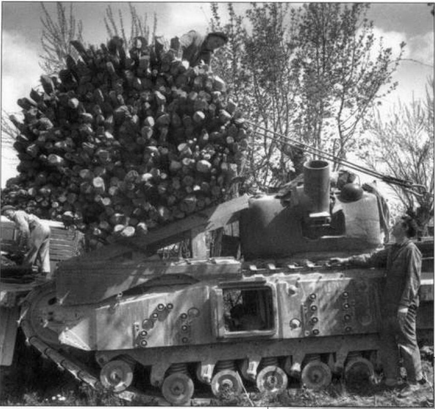 60. Британская 290-мм мортира AVRE на базе танка "Черчилль"