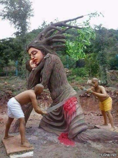 "Мать-природа" скульптура