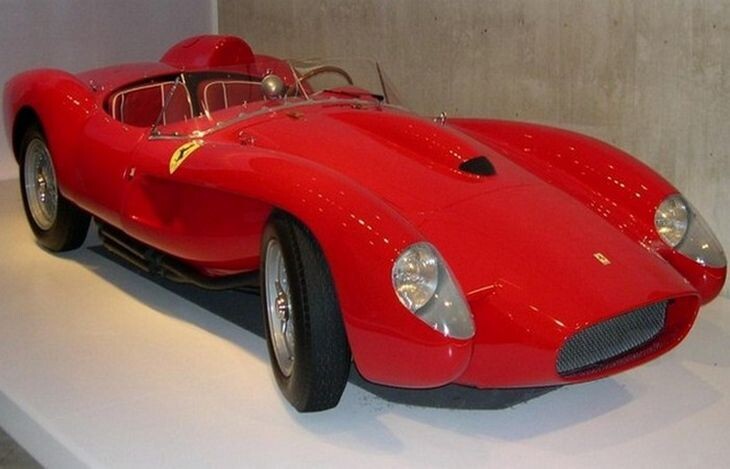 8. Ferrari 250 Testa Rossa