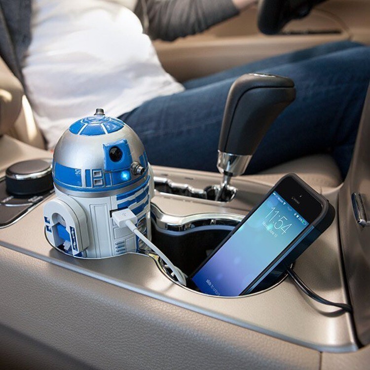 2. "R2-D2" USB зарядное устройство