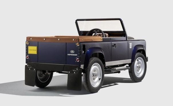 Land Rover выпустил "маленький" Дефендер для детей