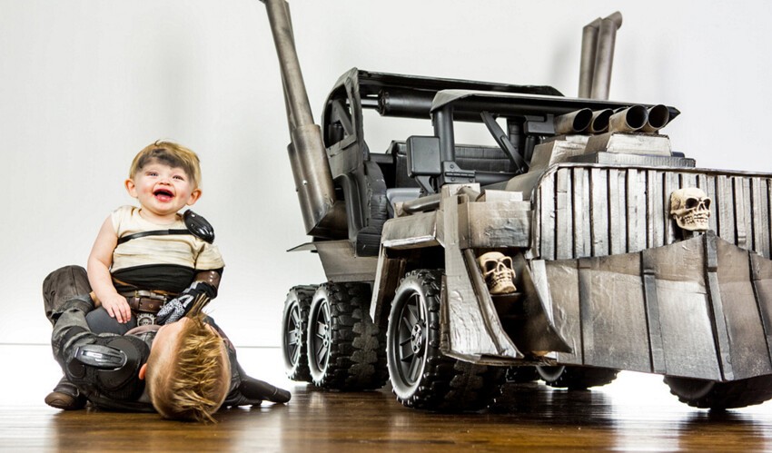 Детская машинка на хэллоуин в стиле Безумного Макса