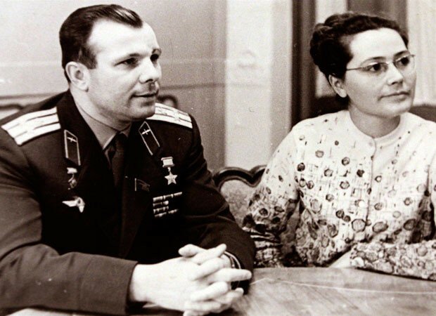 Почему вдова Гагарина почти 50 лет молчит о муже