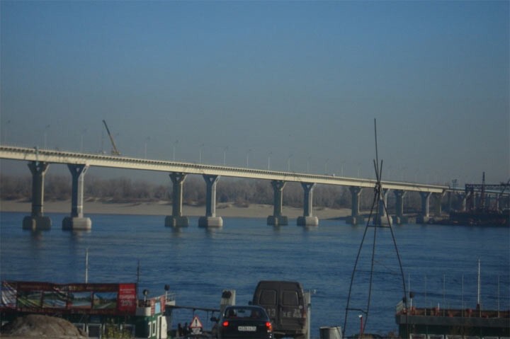9. Мост в Волгограде — Россия