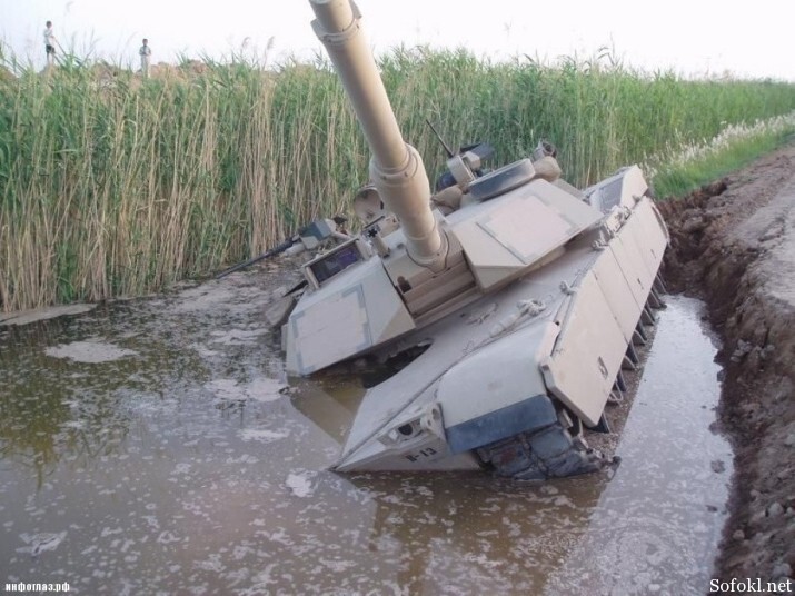 Таньки в танке грязи не боятся!