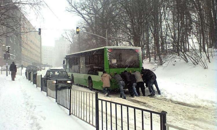 Общественный транспорт не всегда является выходом из ситуации 