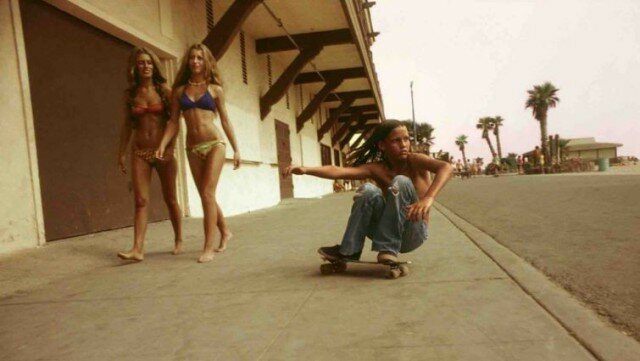Молодой скейтбордист, Лос-Анджелес, 1974 год 