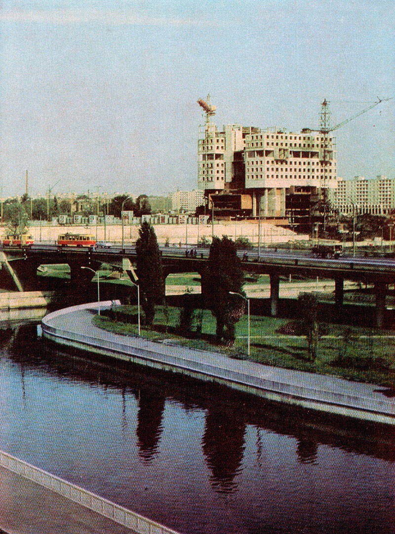 СССР 1975 в цвете. Тихое очарование Застоя