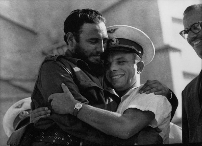 Юрий Гагарин и Фидель Кастро в Гаване, 1961 год