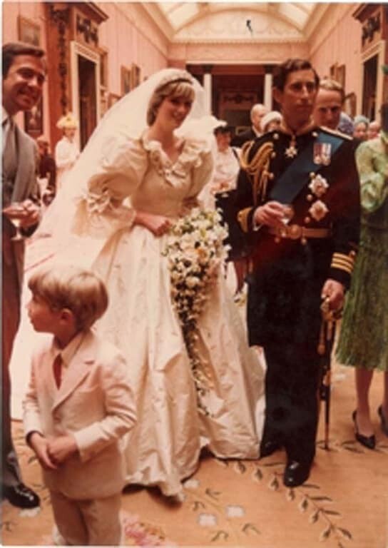 неизвестные фото со свадьбы принцессы Дианы