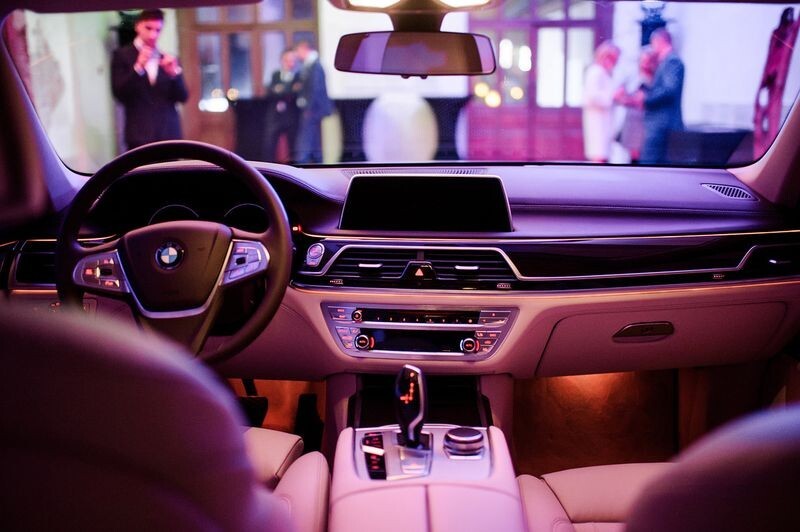 "Авилон. Официальный дилер BMW" представил новый BMW 7 серии в самом сердце Москвы