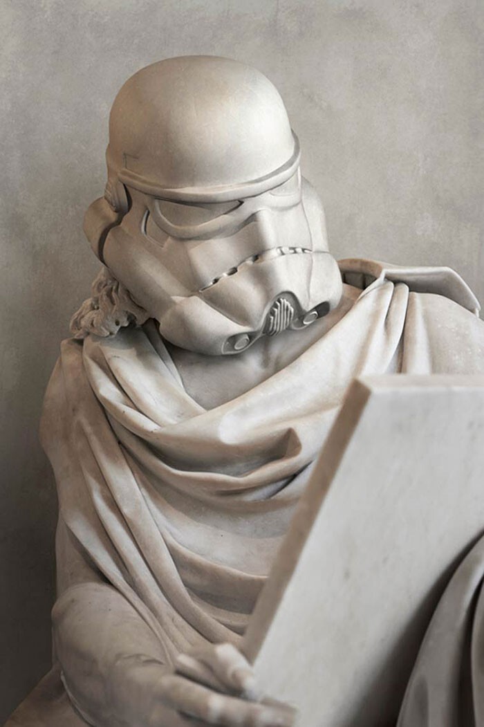Скульптуры персонажей "Звёздных войн" в античном стиле