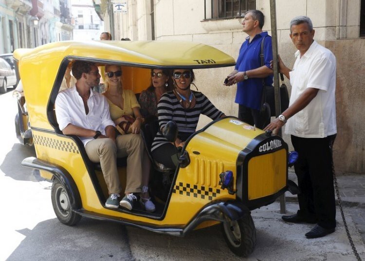 Кадры повседневной жизни на Кубе